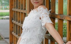 女人被C到高潮喷水